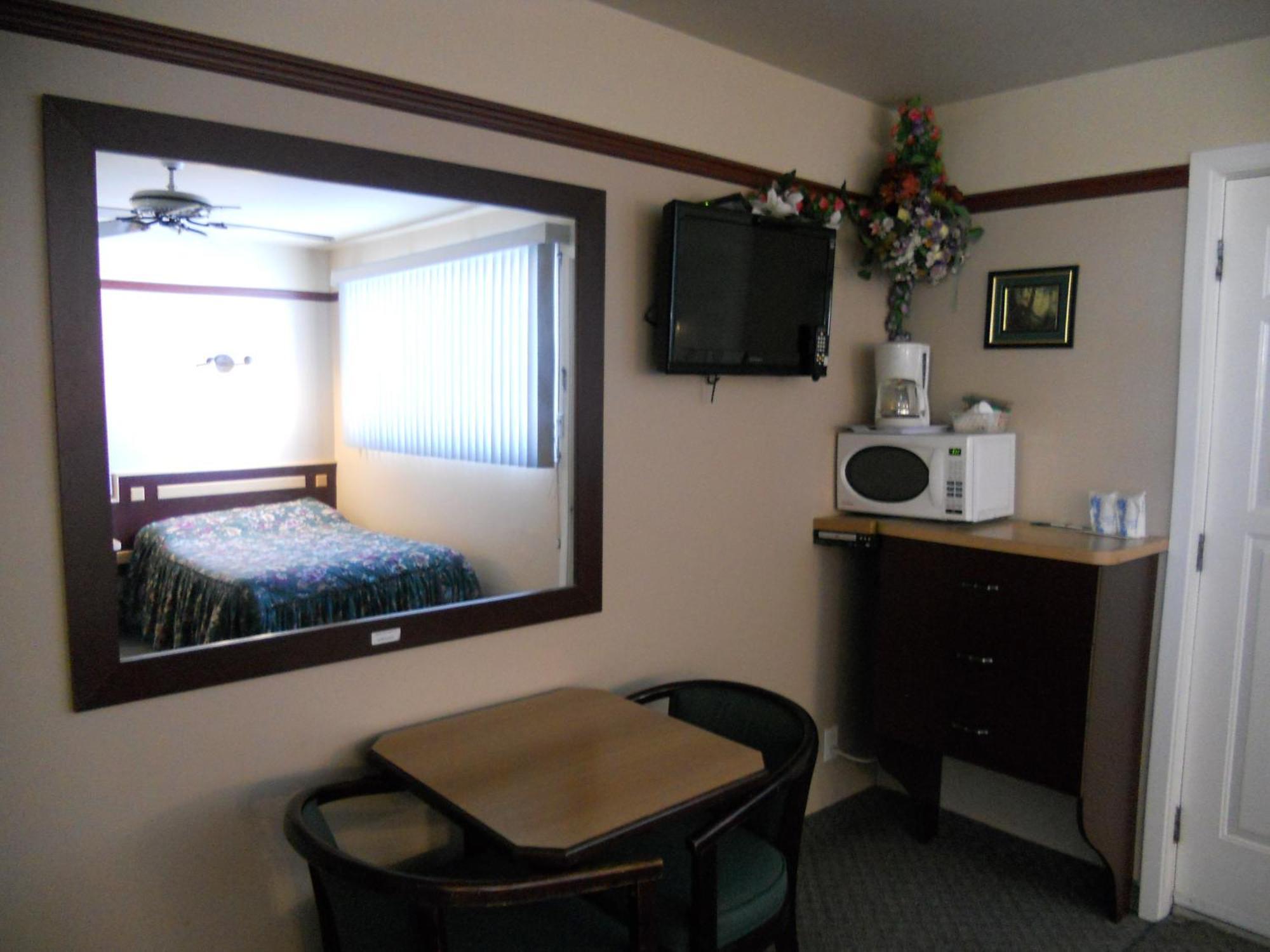 Motel Normandie Louiseville Ngoại thất bức ảnh