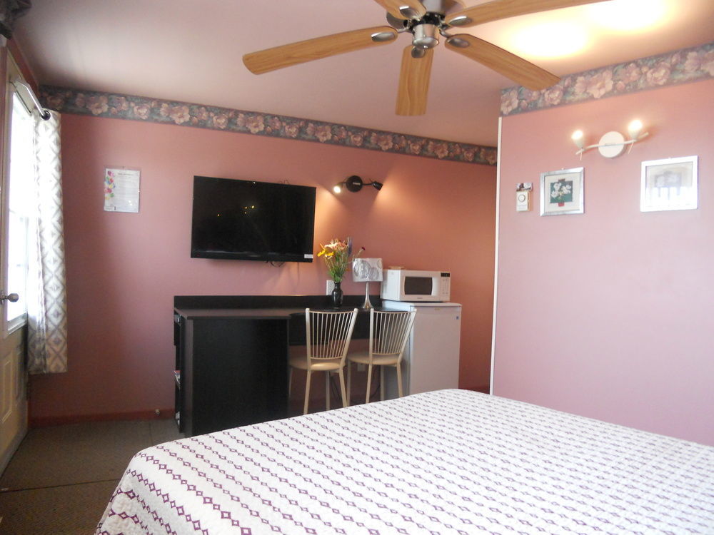 Motel Normandie Louiseville Ngoại thất bức ảnh