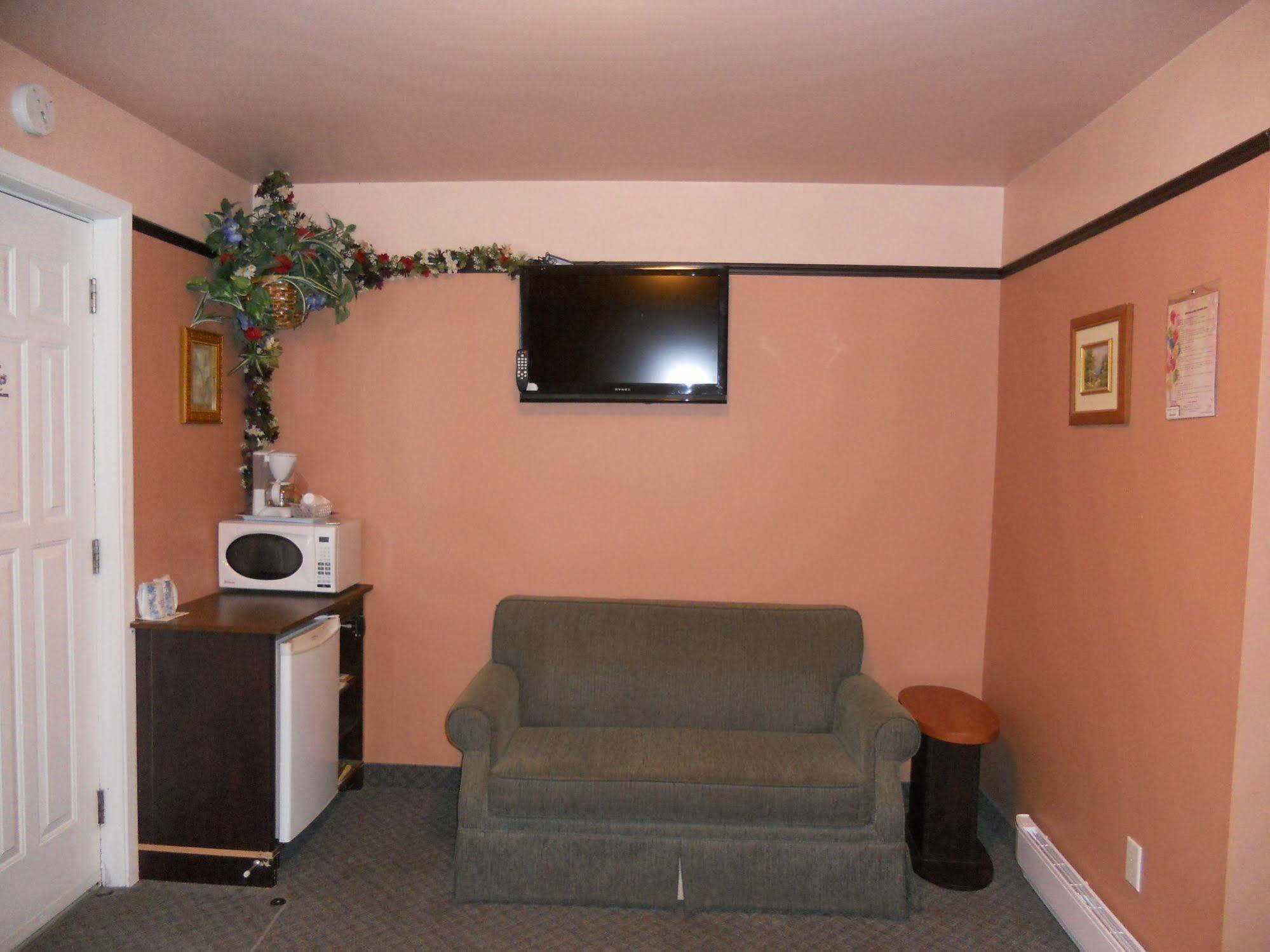 Motel Normandie Louiseville Ngoại thất bức ảnh